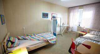 Гостиница Хостел Радуга Новосибирск Кровать в общем двухместном номере для мужчин и женщин-6